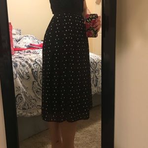 Pleated polka-dot skirt